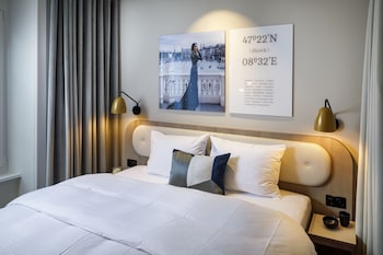 Double Room, 1 King Bed