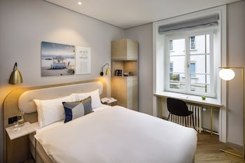Standard Single Room (1 Single Bed)