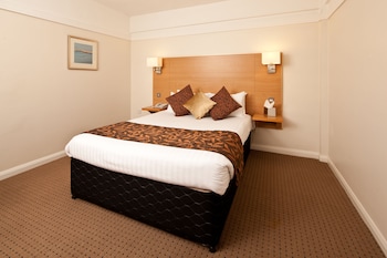 Family Room, Multiple Beds (Classic)