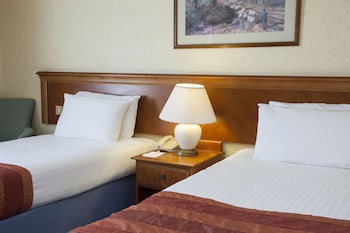 Standard Room, 1 King Bed (Walk-In Shower)