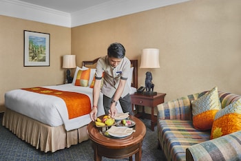 Club King Bed