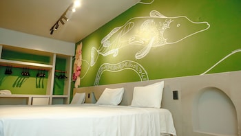 Deluxe Quadruple Room