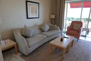 Premium Suite, 1 King Bed