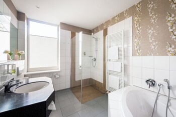 Grand Suite Deluxe
