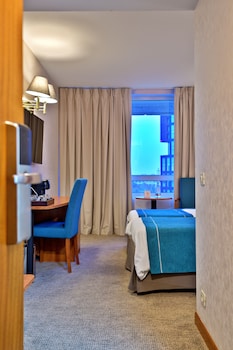 Business Room, 2 Twin Beds, Non Smoking