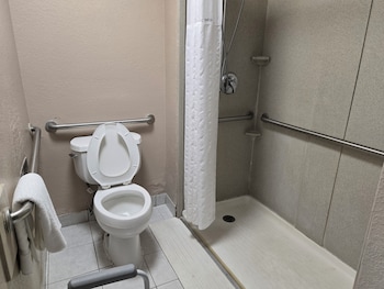 Standard Room, 2 Double Beds, Accessible Bathtub, Non Smoking