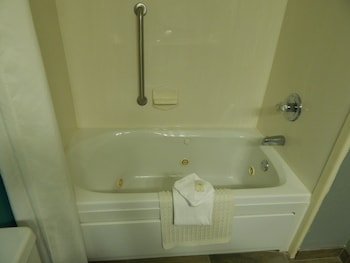 Suite, 1 King Bed with Sofa bed, Accessible, Non Smoking