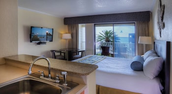 Suite, 2 Queen Beds (Deluxe Studio Suite Conservation View)