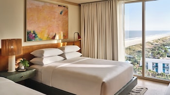 Room, 2 Queen Beds (Dune House Preview Oasis)