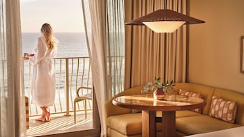 Room, 1 King Bed, Balcony, Oceanfront (Dune House Preview)