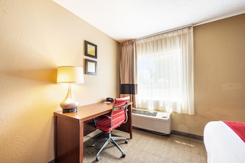 Standard Room, 2 Double Beds, Non Smoking
