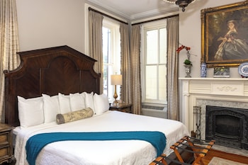 Luxury Main House King - Admiral Turner Room