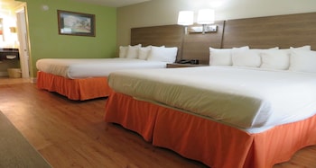 Suite, 2 Queen Beds, Non Smoking, Kitchen (with Sofabed)