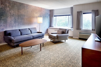 One Bedroom Executive Suite