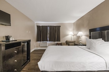 Single Queen Bed, Stairs Only