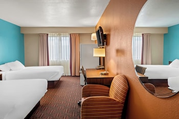 Standard Room, 2 Queen Beds, Non Smoking