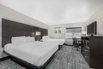 Standard Room, 2 Queen Beds, Non Smoking