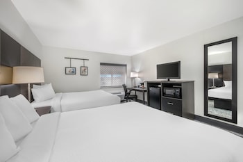 Standard Room, 2 Queen Beds, Non Smoking