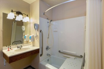 Room, 1 Queen Bed, Accessible, Non Smoking (Mobility)