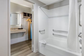 Room, 1 King Bed, Accessible, Non Smoking