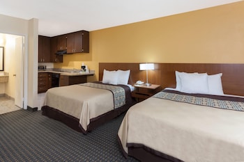 Studio Suite, 2 Queen Beds, Non Smoking