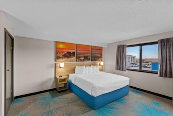Suite, 1 King Bed, Non Smoking