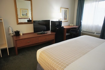 Room, 1 King Bed, Accessible, Bathtub (Mobility, Grab bars)