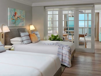 Suite, 2 Queen Beds (Seaside)
