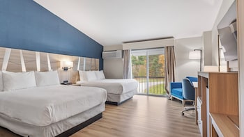 Standard Room, 2 Queen Beds, Non Smoking, Balcony