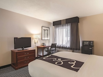Room, 1 Double Bed, Accessible, Non Smoking (Mobility/Hearing Impaired Accessible)
