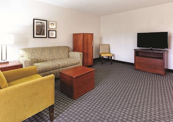 Suite, 1 King Bed with Sofa bed, Non Smoking