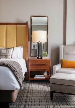 Room, 1 King Bed, Accessible