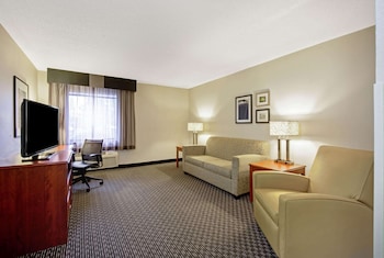 Studio Suite, 1 King Bed, Non Smoking