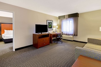 Studio Suite, 1 King Bed, Non Smoking