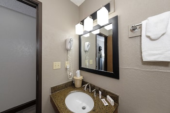 Deluxe Room, 1 Queen Bed, Non Smoking