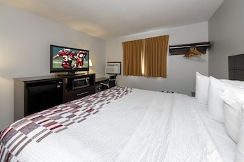 Deluxe Room, 1 King Bed, Accessible, Non Smoking