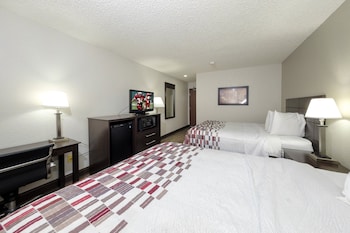 Deluxe Room, 2 Queen Beds, Smoking