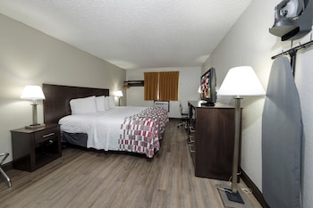 Suite, 1 King Bed, Non Smoking