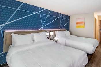 Standard Room, 2 Queen Beds, Non Smoking