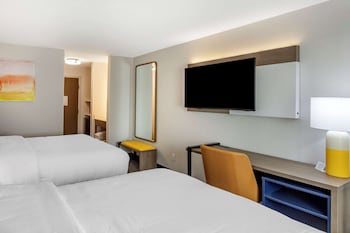 Standard Room, 2 Queen Beds, Non Smoking