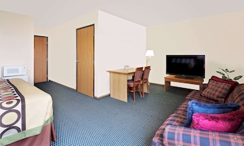 Studio Suite, 1 King Bed, Non Smoking