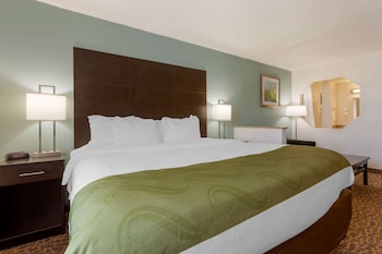Suite, 1 King Bed, Non Smoking, Jetted Tub