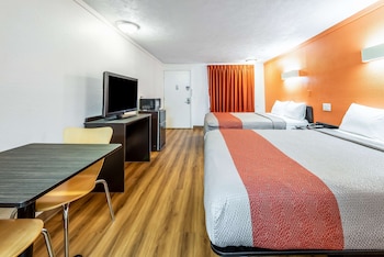 Standard Room, 2 Queen Beds, Non Smoking