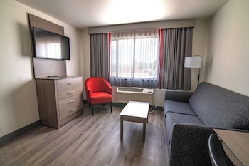 Family Suite, 1 King Bed, Non Smoking, Refrigerator & Microwave