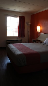Deluxe Room, 1 Double Bed, Non Smoking, Refrigerator & Microwave