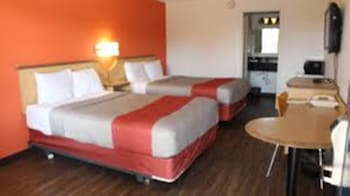 Deluxe Room, 2 Double Beds, Non Smoking, Refrigerator & Microwave