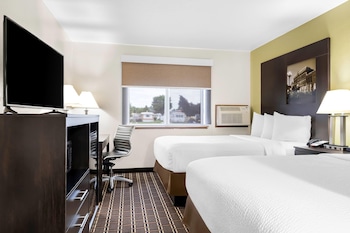 Room, 2 Queen Beds, Non Smoking