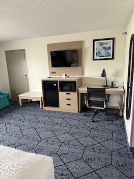 Deluxe Room, 1 King Bed, Non Smoking