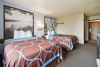 Deluxe Room, 2 Queen Beds, Non Smoking