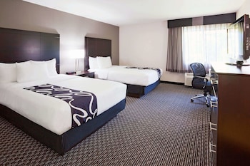 Single Room, 2 Double Beds, Non Smoking
